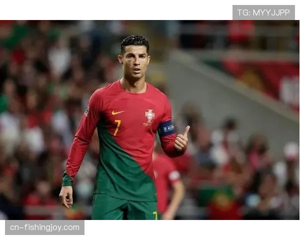 欧足联宣布下赛季欧冠将试行“球员麦克风”项目，有限度公开场上对话